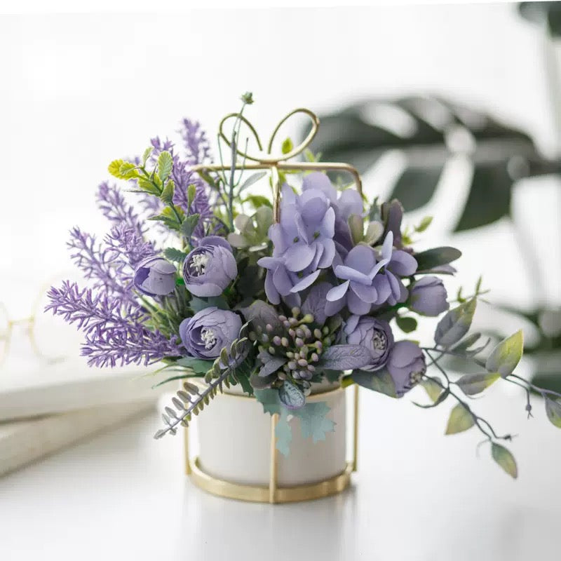 Free Shipping Gift Box Shaped Golden Metal Basket Artificial Silk Flower Table and Home Decor