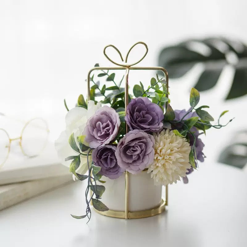 Free Shipping Gift Box Shaped Golden Metal Basket Artificial Silk Flower Table and Home Decor