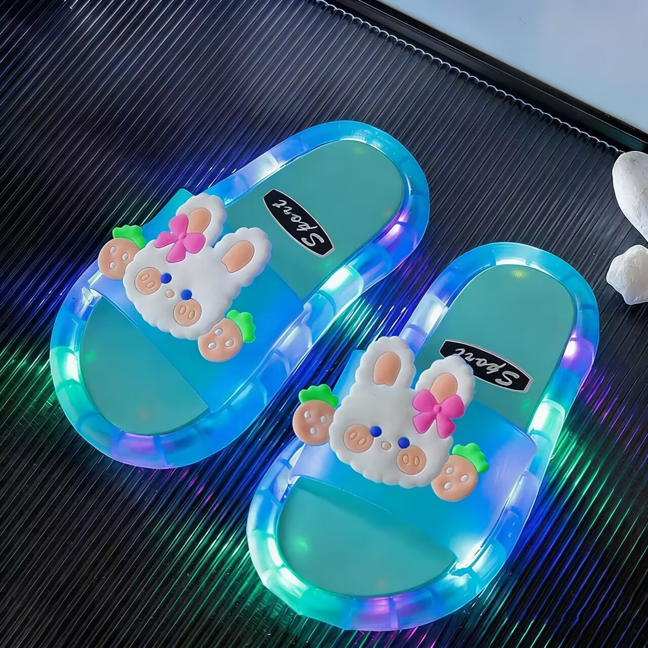 Children Sparkly LED Shining Crystal Plastic Summer Lightweight Non-slip Slippers